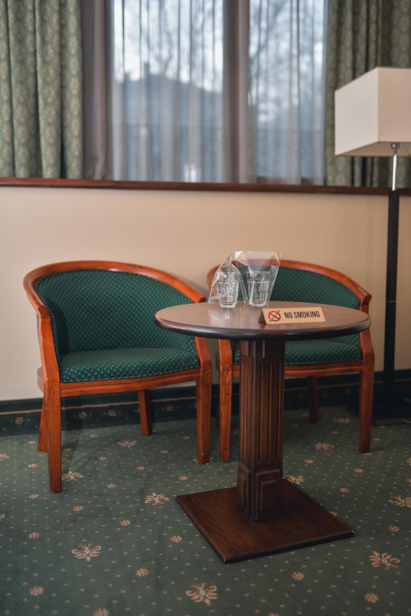 Retro Hotel ฮาสโกโว ภายนอก รูปภาพ